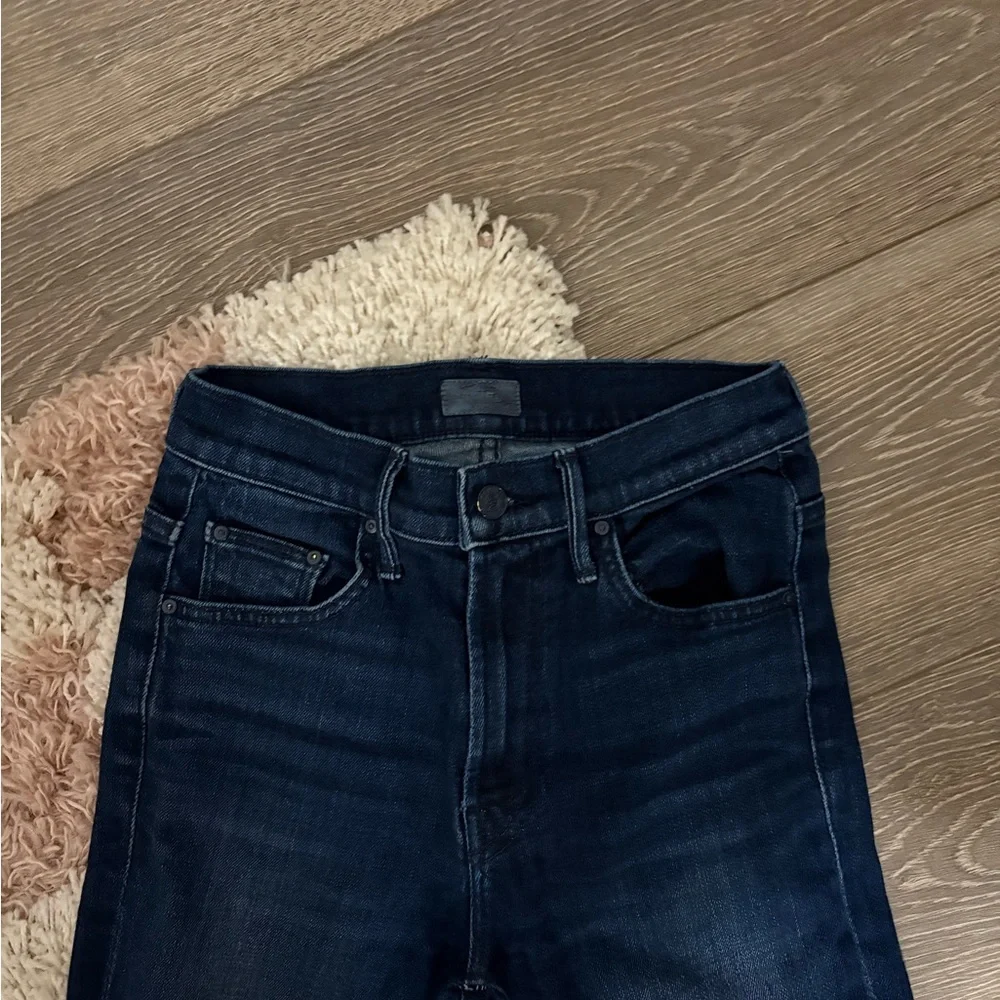 MOTHER The Insider Crop Step Fray Women's Deep Indigo Jeans - Picture 3 of 8